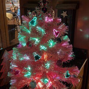 Barbie Twinkle Lights Holiday Tree Fiber Optic 26"  Pink Christmas, 2002 Vintage